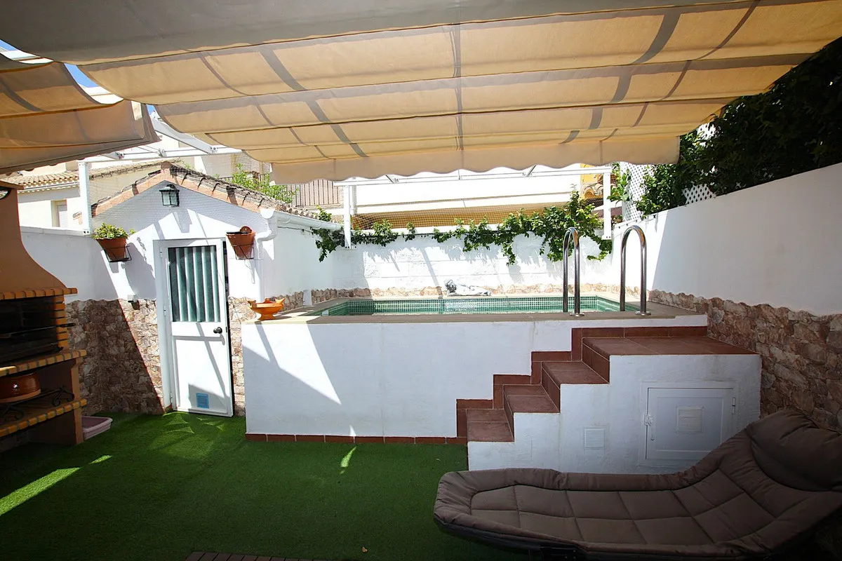 9b6a9983-57ce-4eb1-b365-0efd7f70b5cc