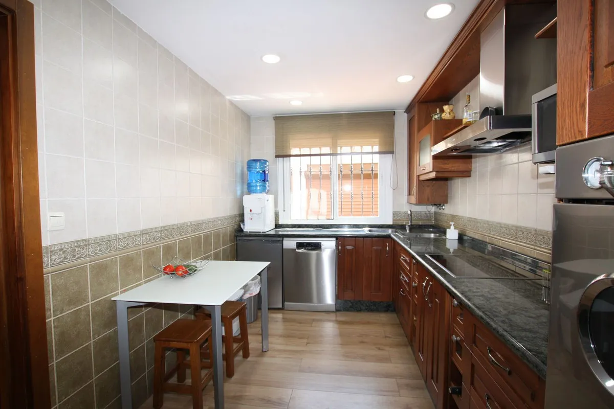 db28bd55-ae8a-4249-bad0-ccebe7b67e24