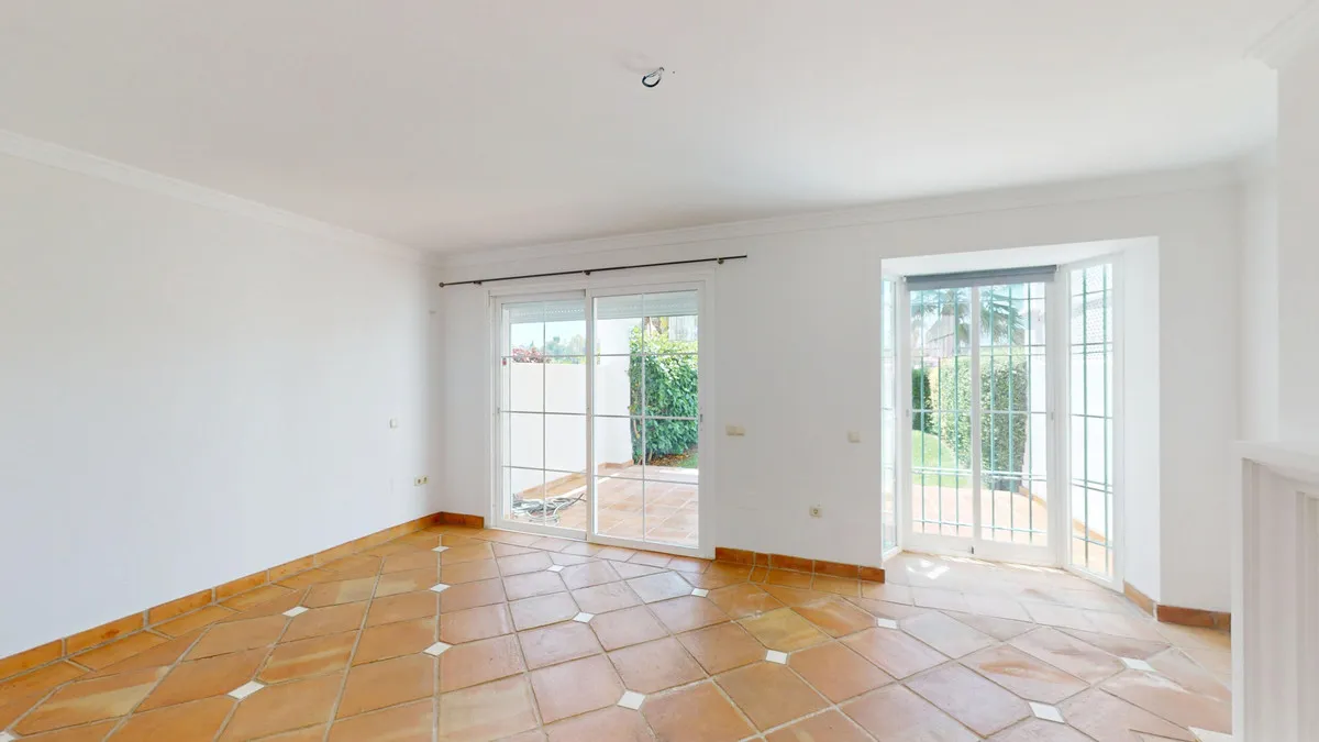 78fa31a0-5402-4ab8-905d-68869256a6ae