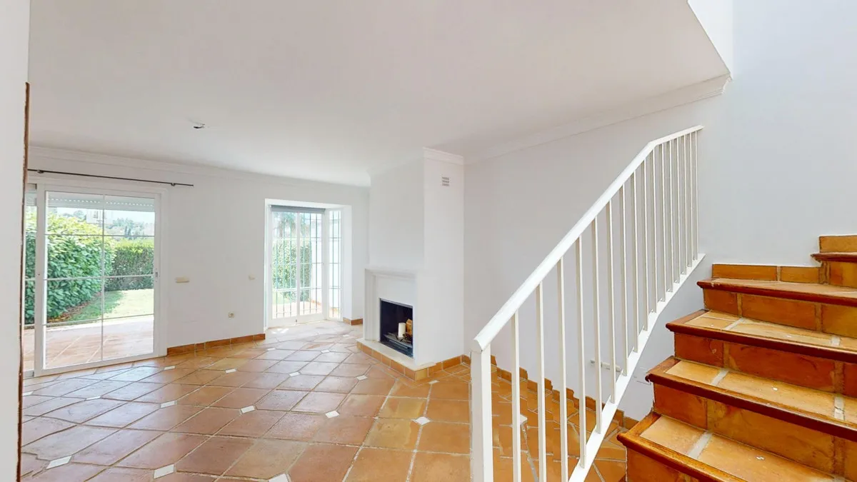 b26ed980-7310-4517-b71e-3f800394ec0c