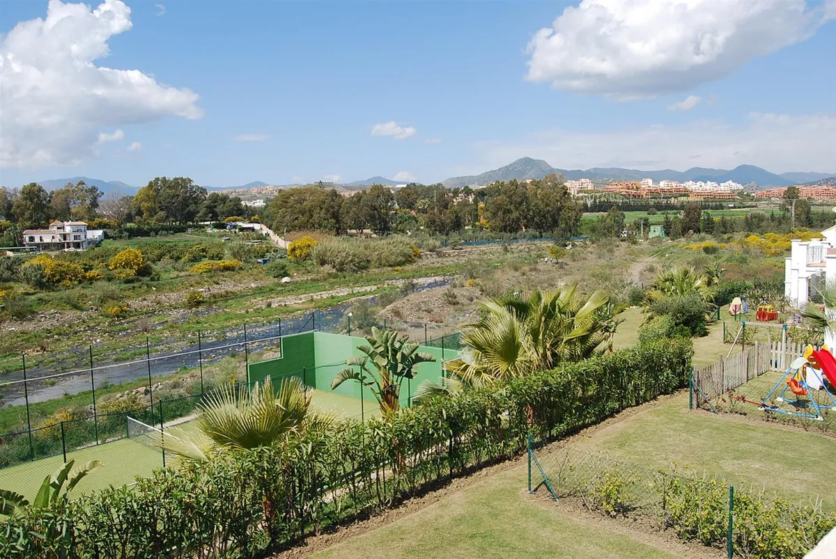 f9e4ba30-cb8c-446d-9cac-ca3857eacccc