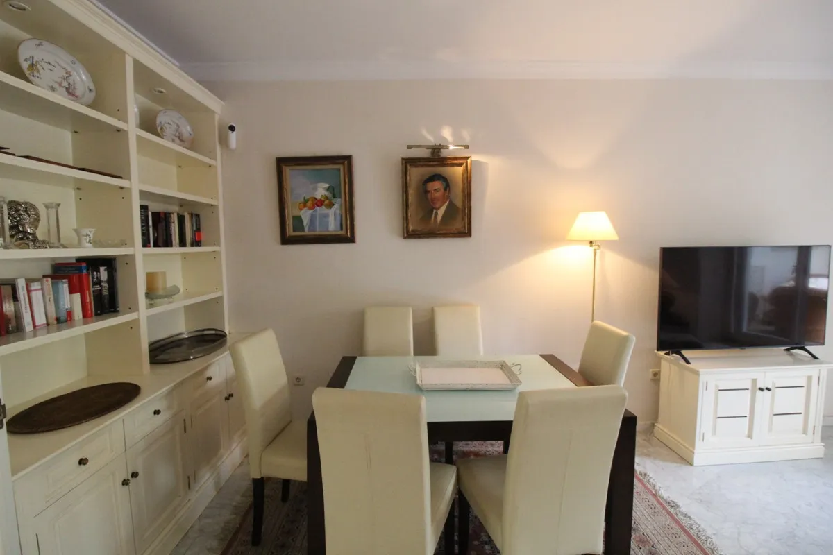 9effb62b-9d81-4e3d-83ed-9d5302d81ca2