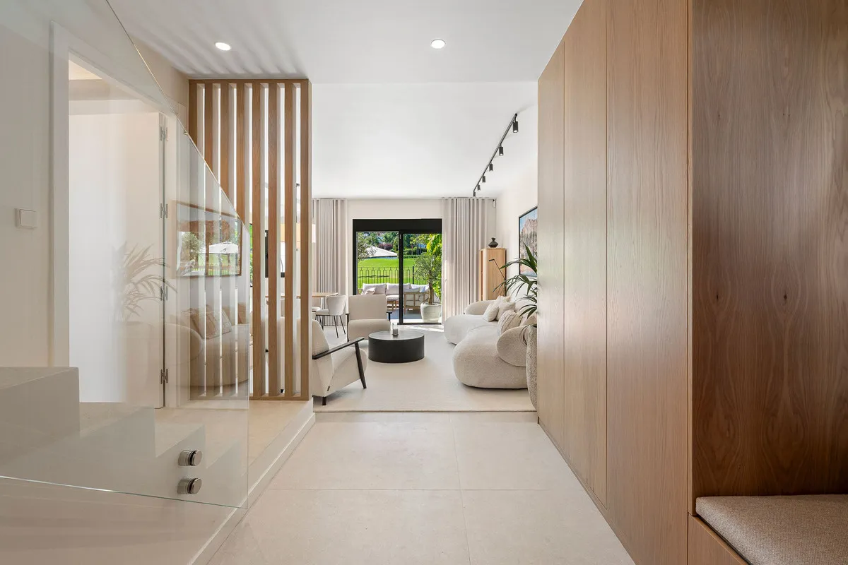 4bb9d5d7-0da0-4fbb-aaf8-af9fb6db7f74