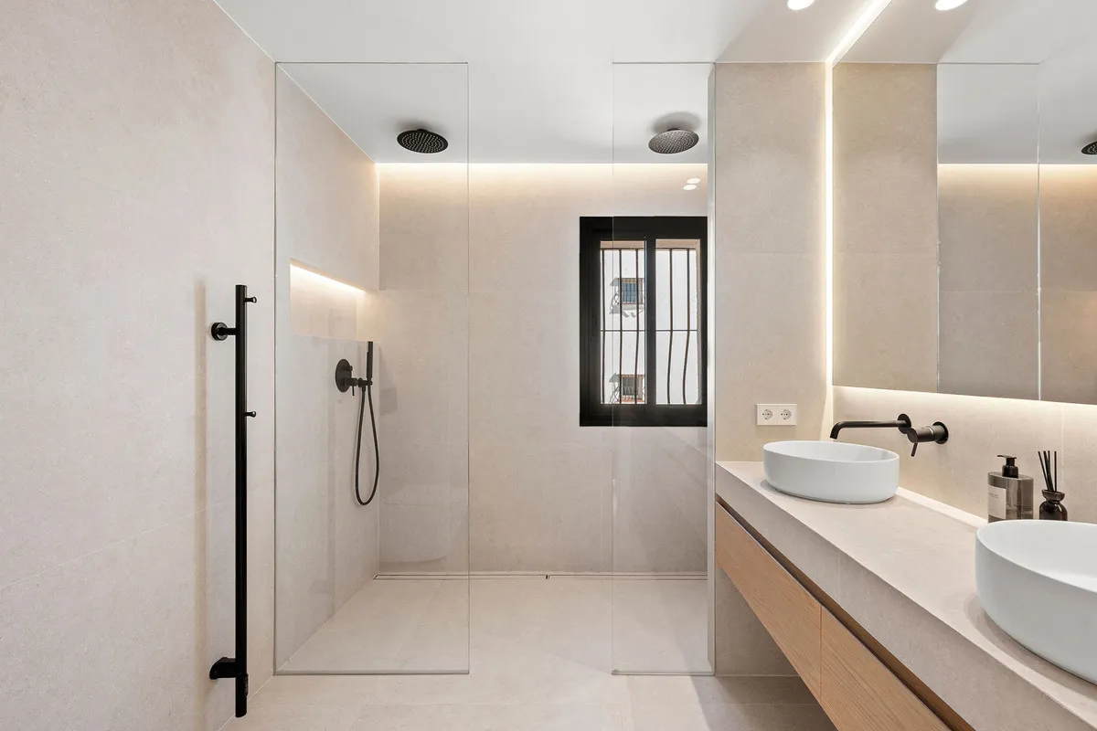 62b8b8f0-8468-430b-9ca8-f440d0390927