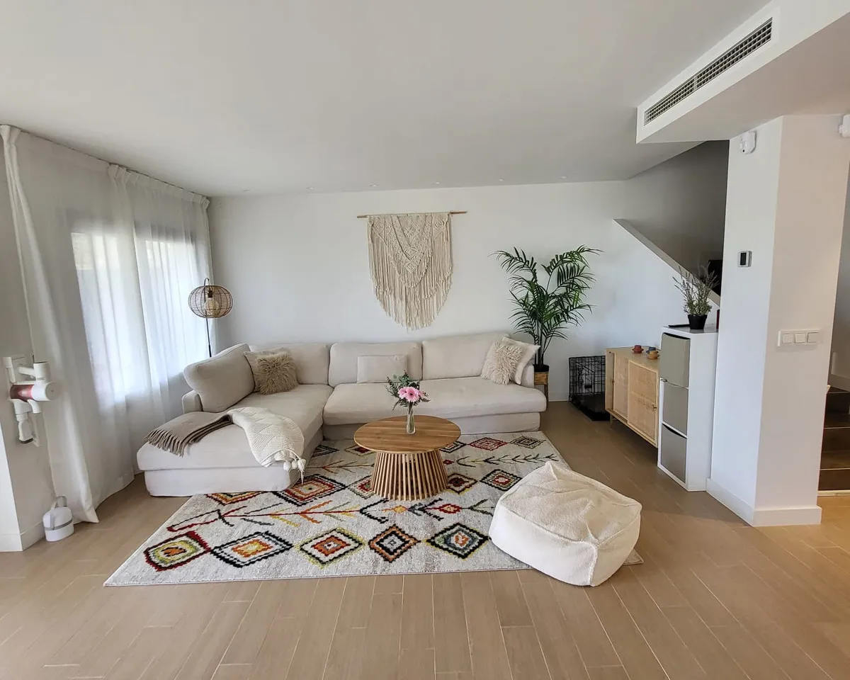 043f9a42-8930-4a6c-8b0f-517d9f77959a