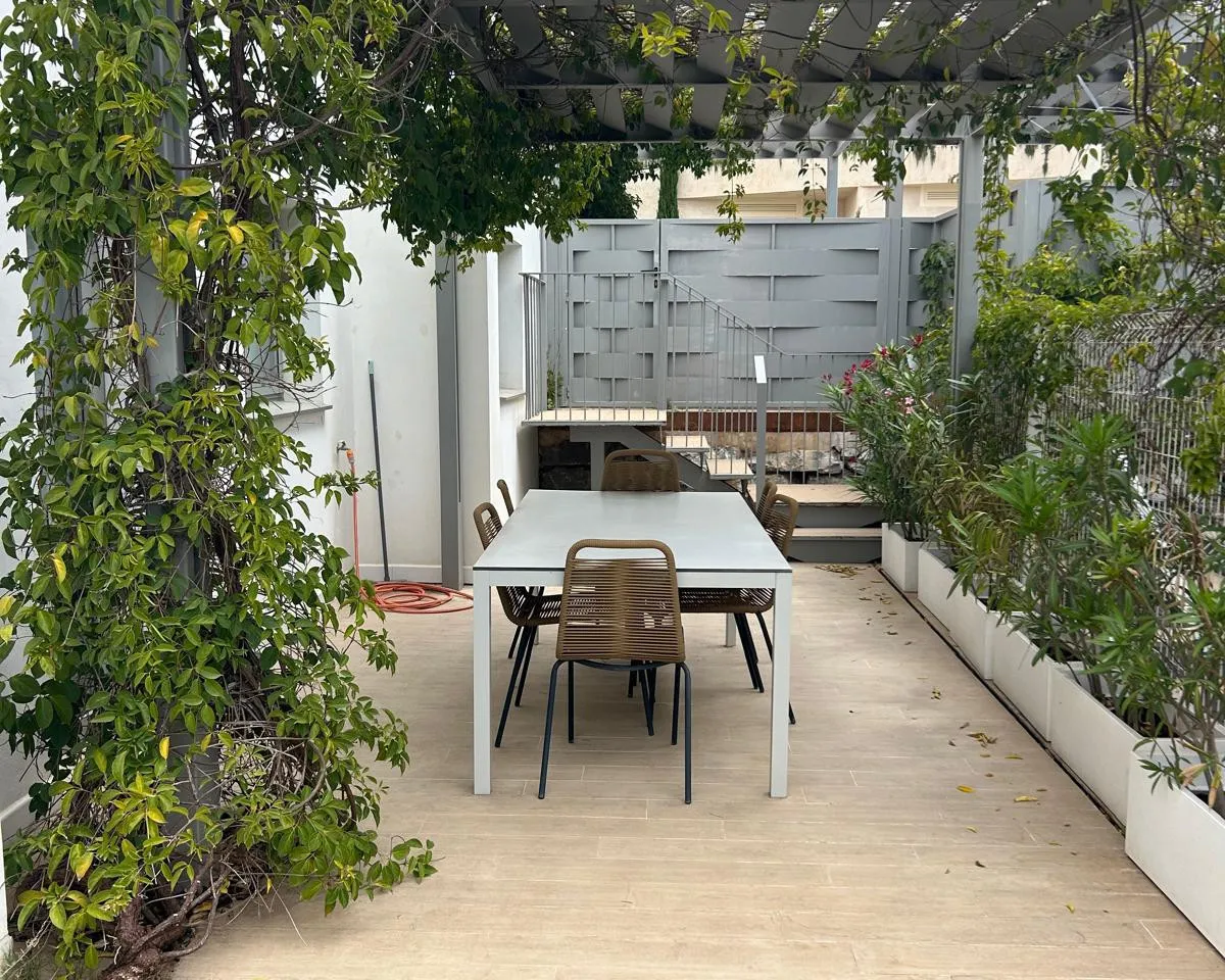 46899507-f7dc-41a4-840a-f45e582f5011