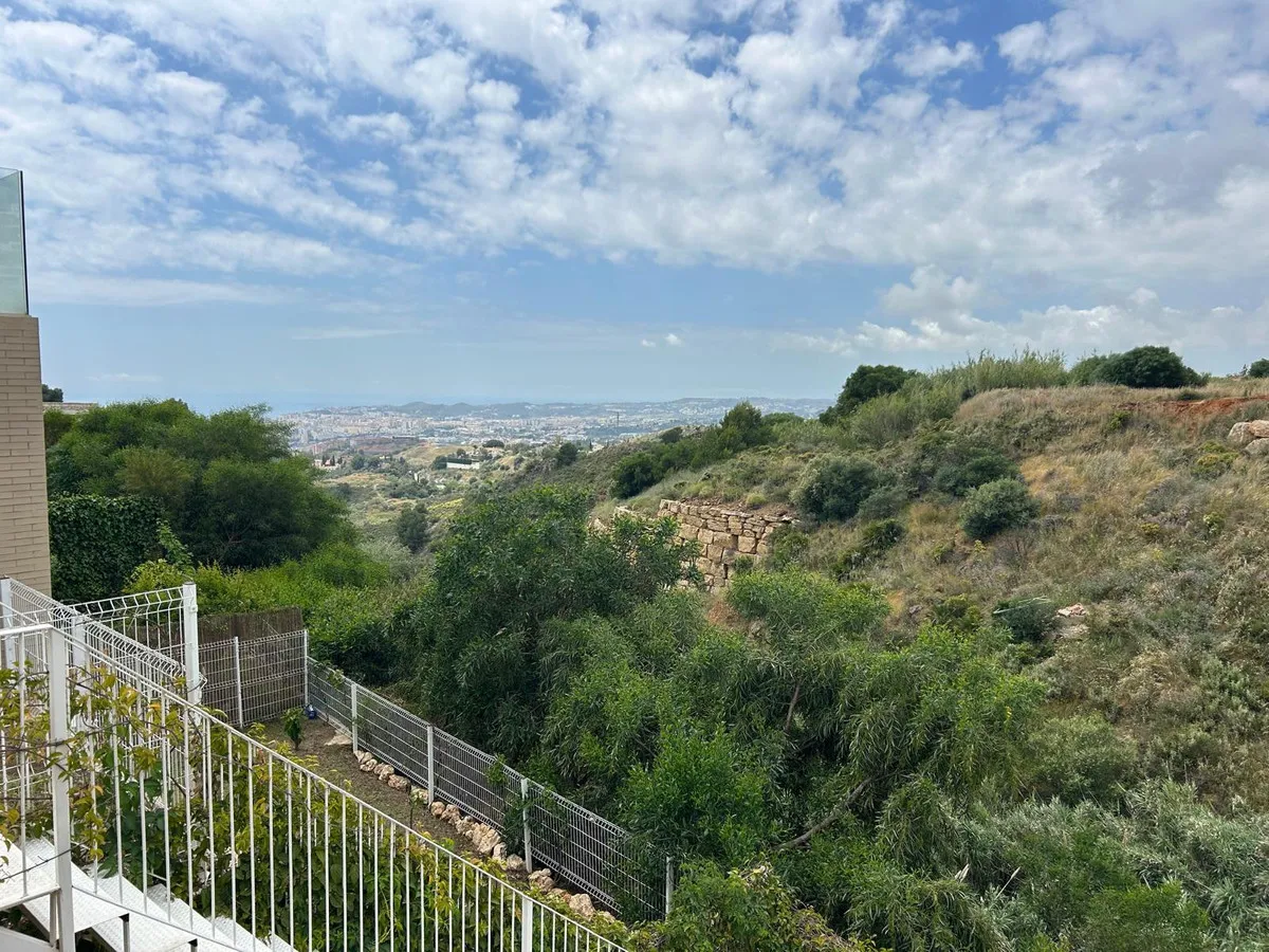 bc9f6f53-c3fc-4781-8ca1-bcf78810d727