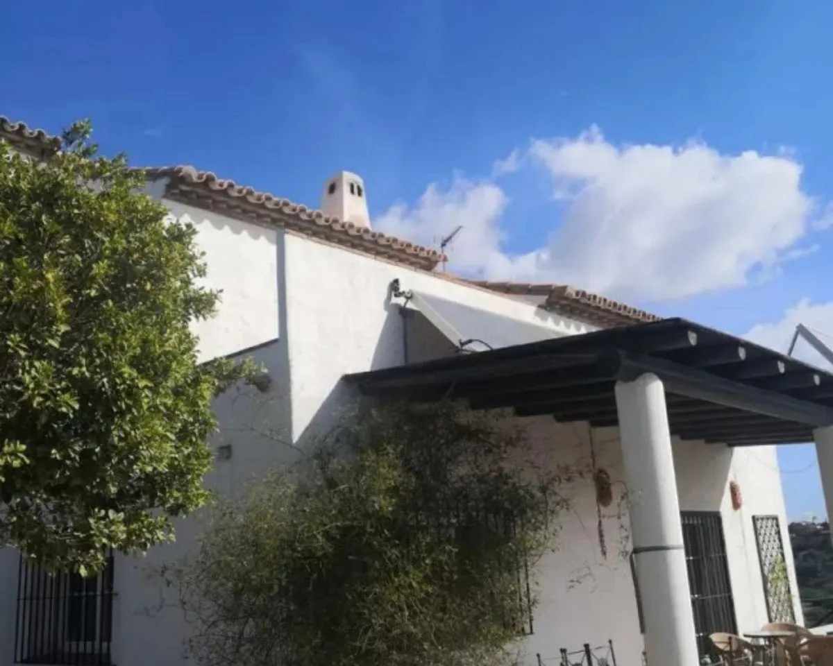 2115bb82-e933-4633-a235-a79e2361e1ca