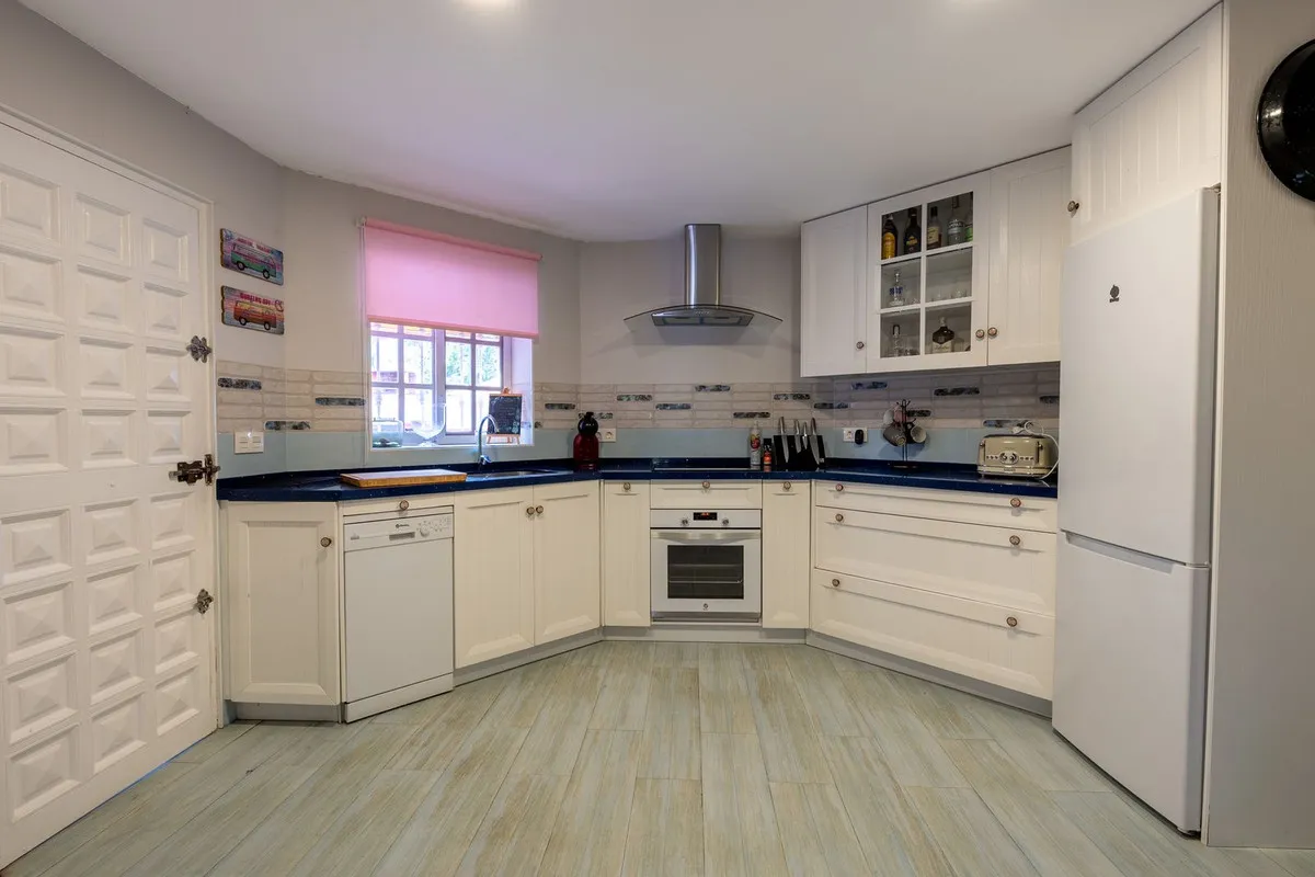 1f324a71-ecbf-4632-8526-9527a77dc97c