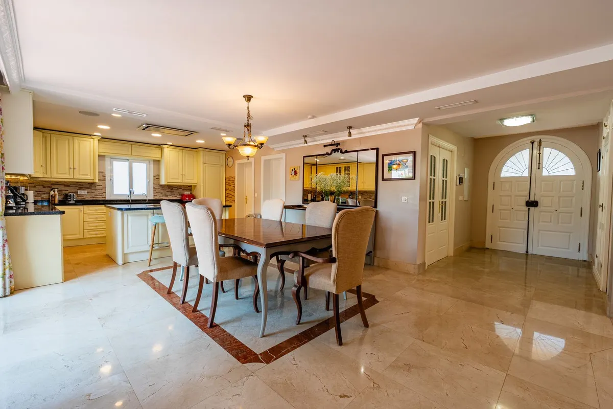 25d491f3-bfa7-490f-b155-1f6c737f0064