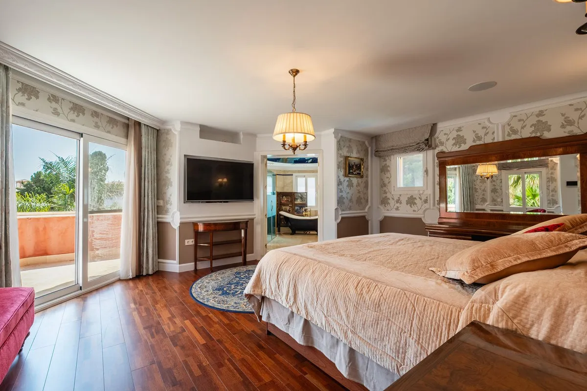 3f0e40a7-7c36-4740-917f-b5d6d921ed0c