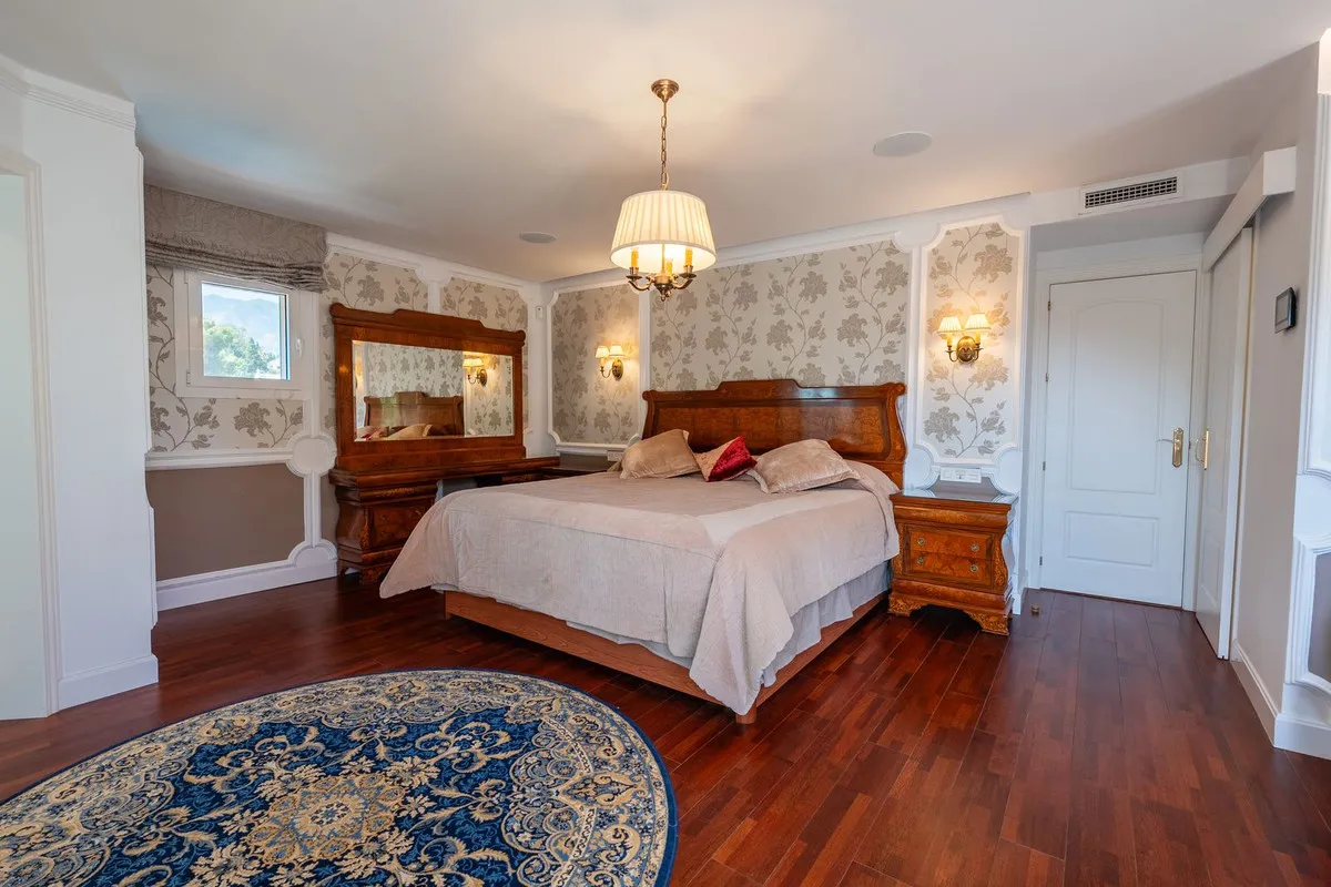 921e544a-8e80-40ff-b316-6484349adb7d