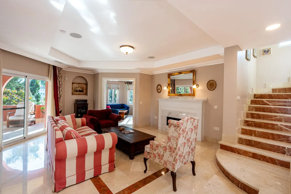 99f15bd5-34ce-4c6a-92a0-3613dab24beb