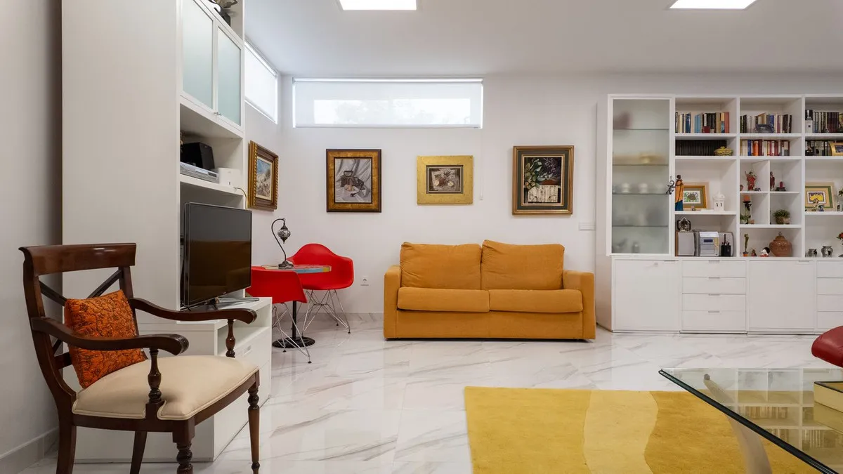 b011ae6e-9f31-4dab-ae2c-6d53a4588301