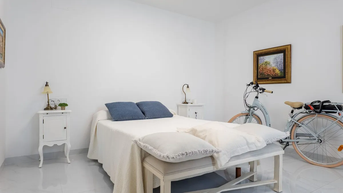 b5082640-0f61-4ec0-9bfe-3bb8c7cf841b