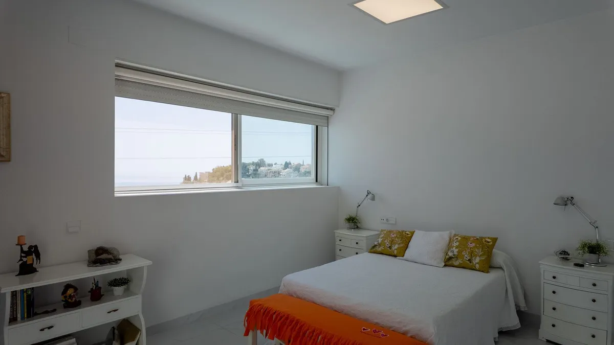 ee7660d4-dd0b-4ec1-9f2b-de5c036e8aaa