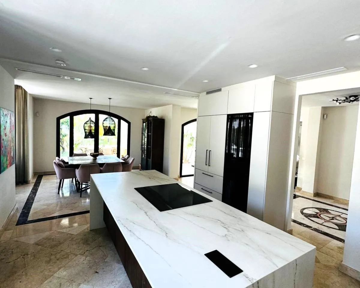 74a97002-64fb-46cd-a205-e7e0a5d6f6db