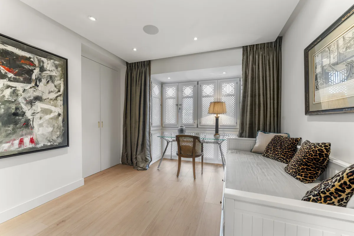 3c5bb183-d0ca-47b1-83d5-f1f270431aa5