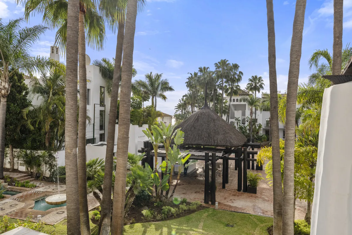 7fdc8d8e-988e-4c04-84a5-02806bc5cbec