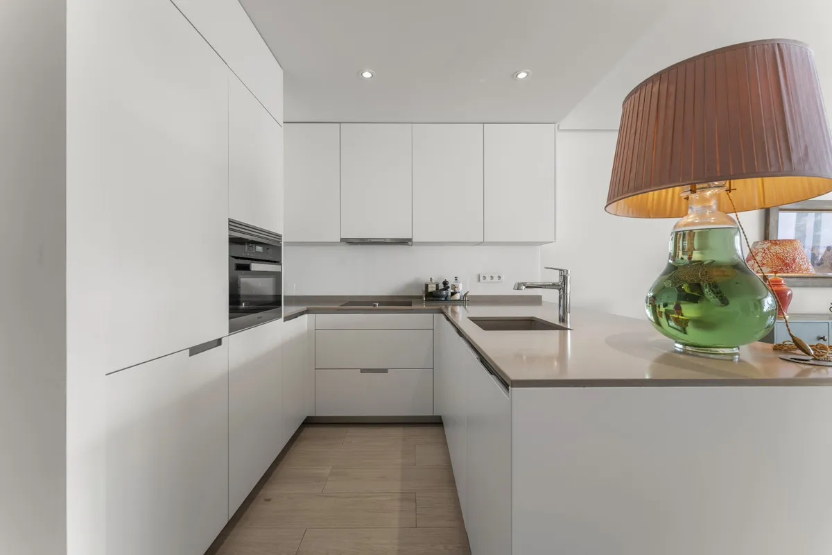 d453d8b4-c6d2-460a-9a6e-59a3e5d20aba