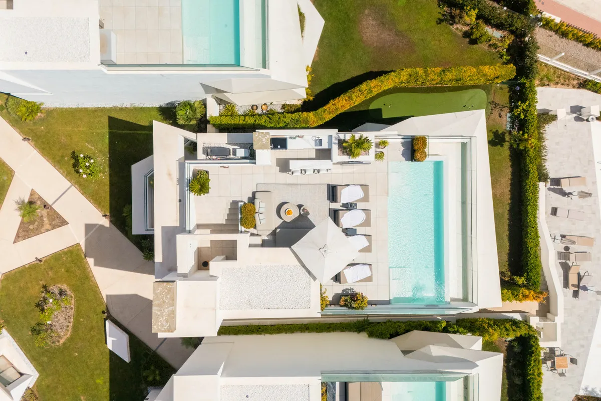 819ed358-9ac1-4e2f-a255-122cfa1ea07b