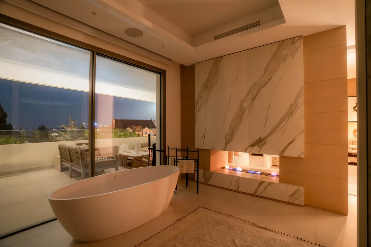 a4d92191-1ae7-4503-8dea-3451bcd36fa7