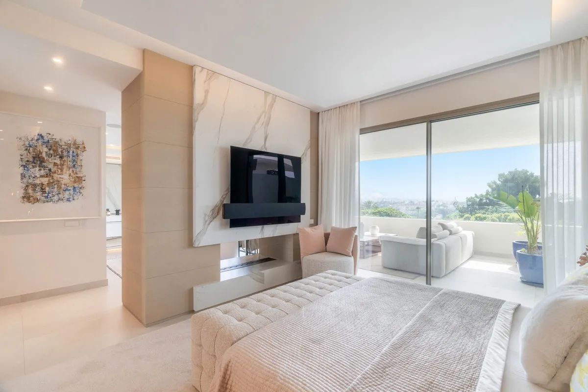 ea601d23-2080-45fe-aa01-ab558bcfe26e