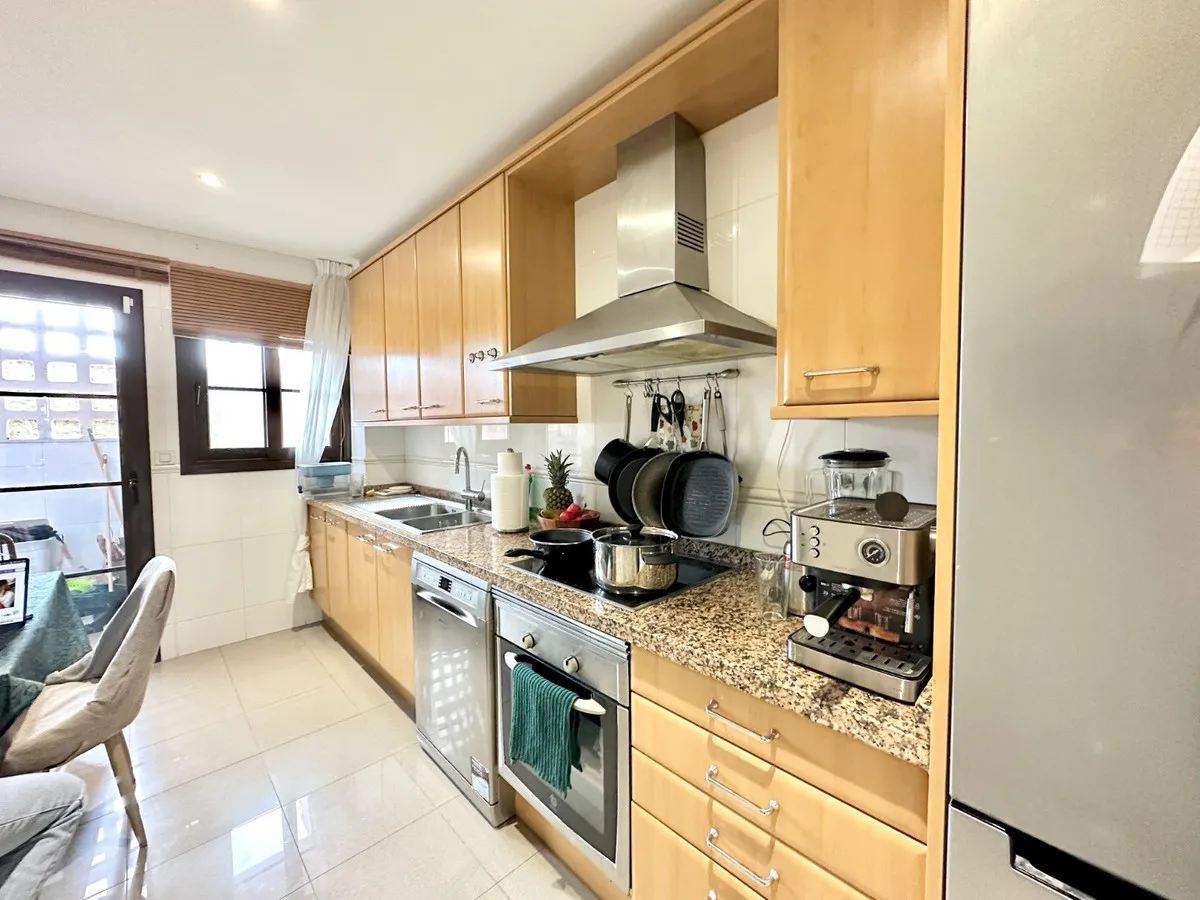 6c8d2960-dc85-4f82-87cf-80efd5a08f31