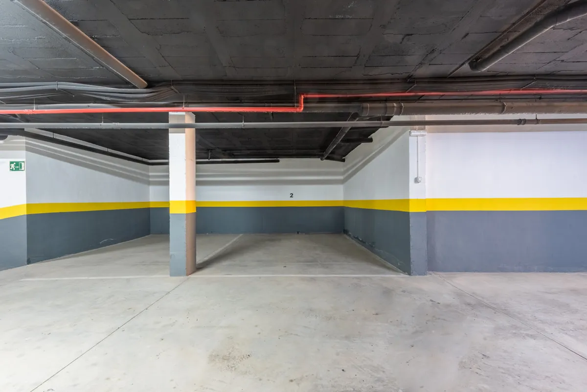 80b6e9c3-a477-4f8a-8369-57ab99e31def