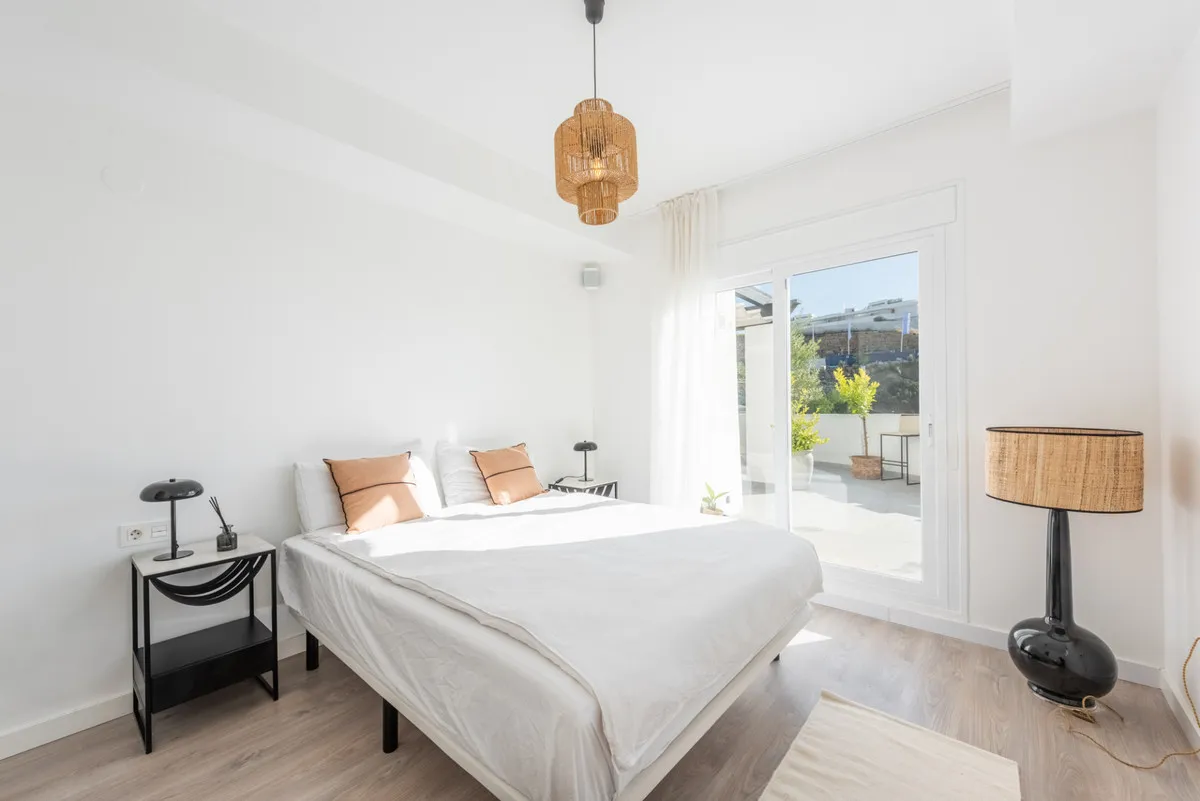 8f903b03-8a7d-4bce-be3a-8a4ef6fc8f46