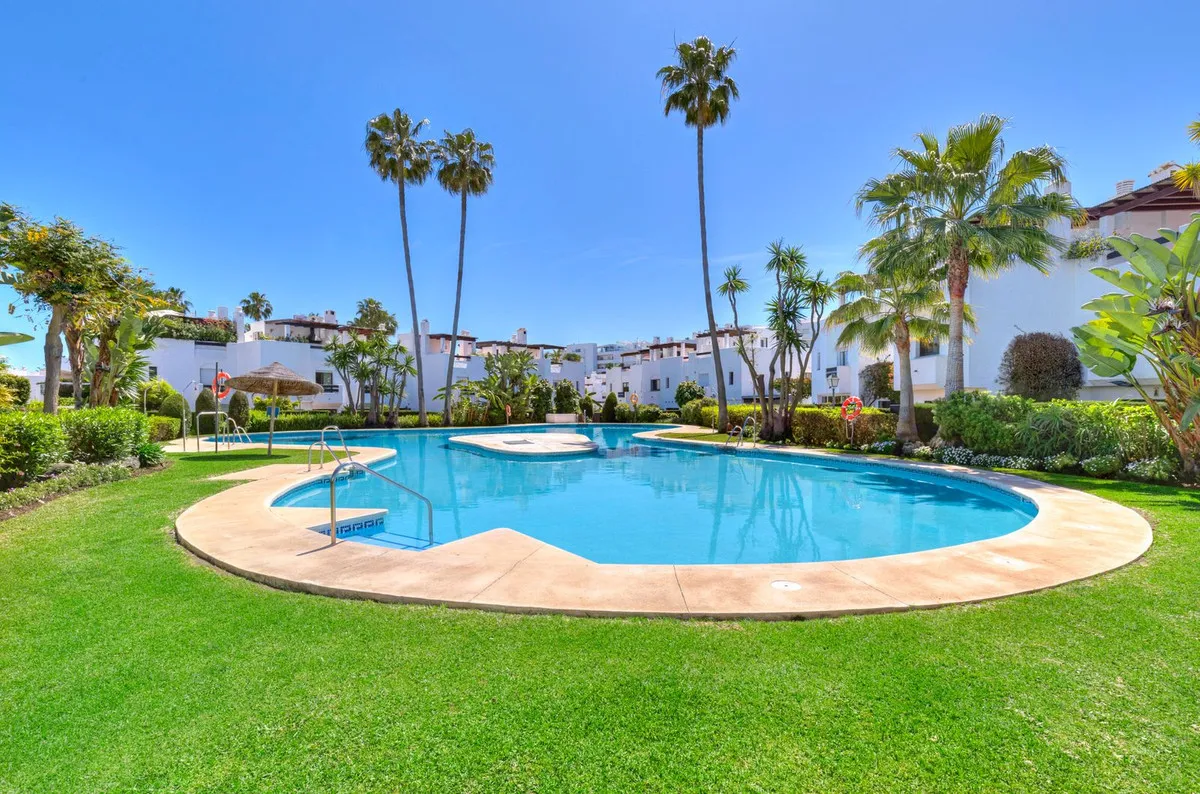 6ec08a60-c194-455a-bea4-092ebb2a15ac