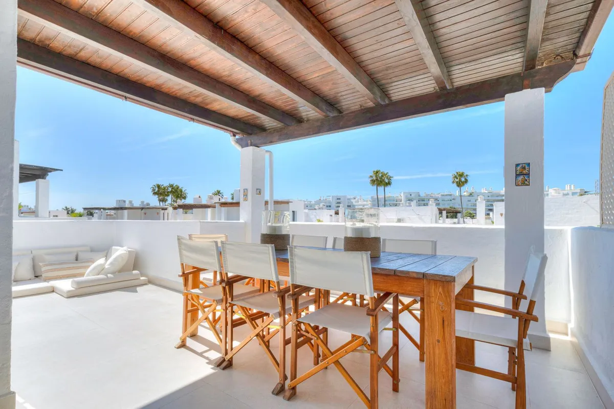 8dd423a6-420a-4602-887b-c324191986f7