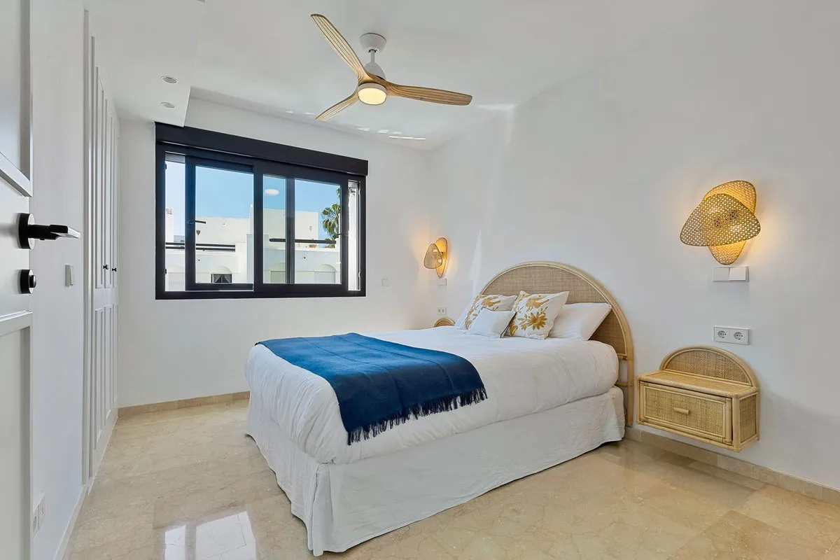 9125f5ea-90fe-4377-825d-68575d193b43