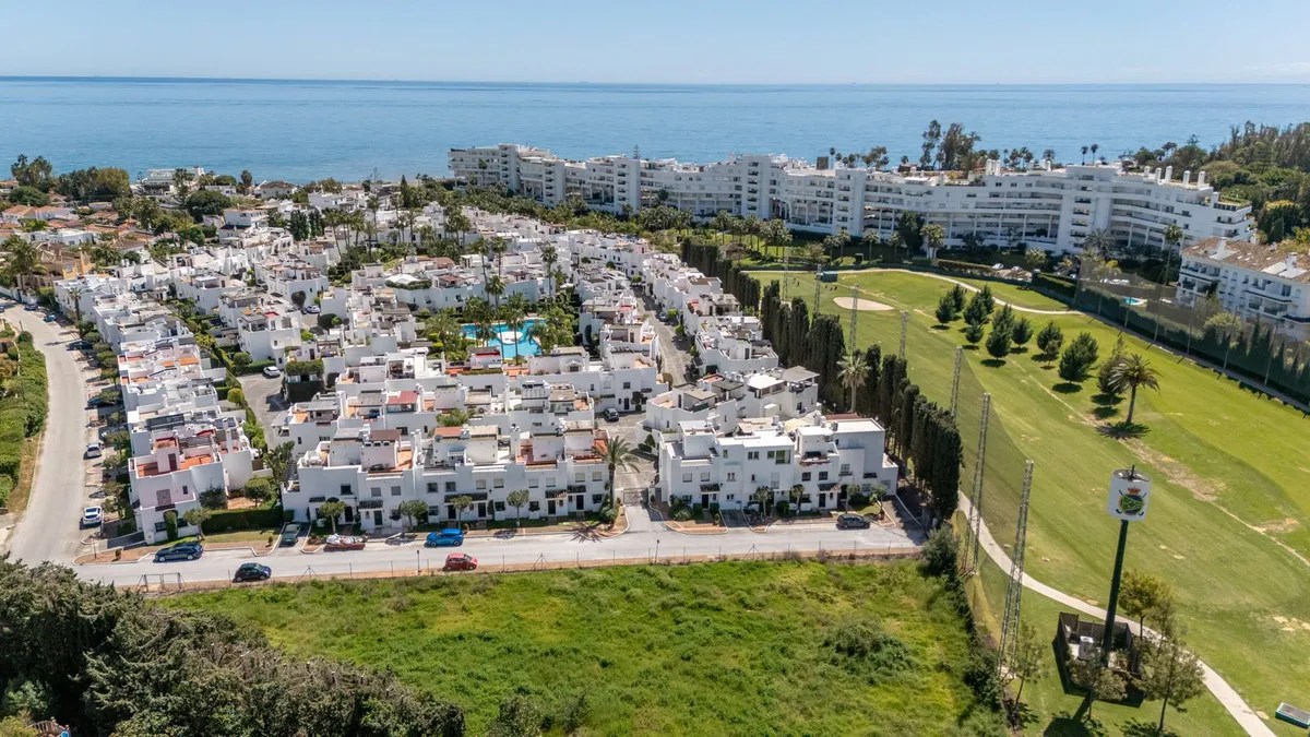 9be4c3b3-46f9-41ff-9d23-8a948ce66400