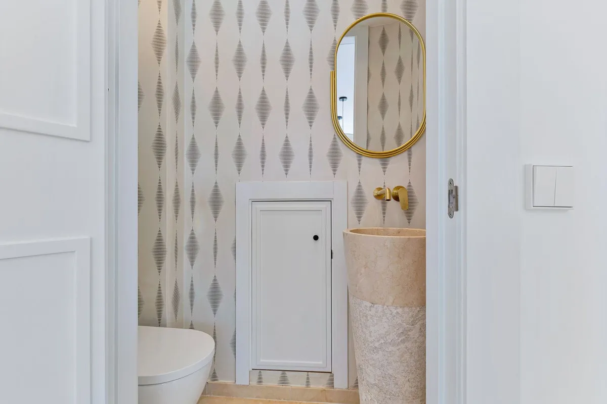 a7e74b77-bb2e-41dd-87c0-0bce2b51b208