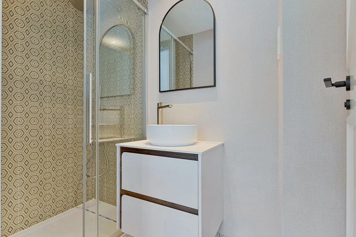 f31ff9fa-264f-4703-8ef6-f58a49ce7c4e