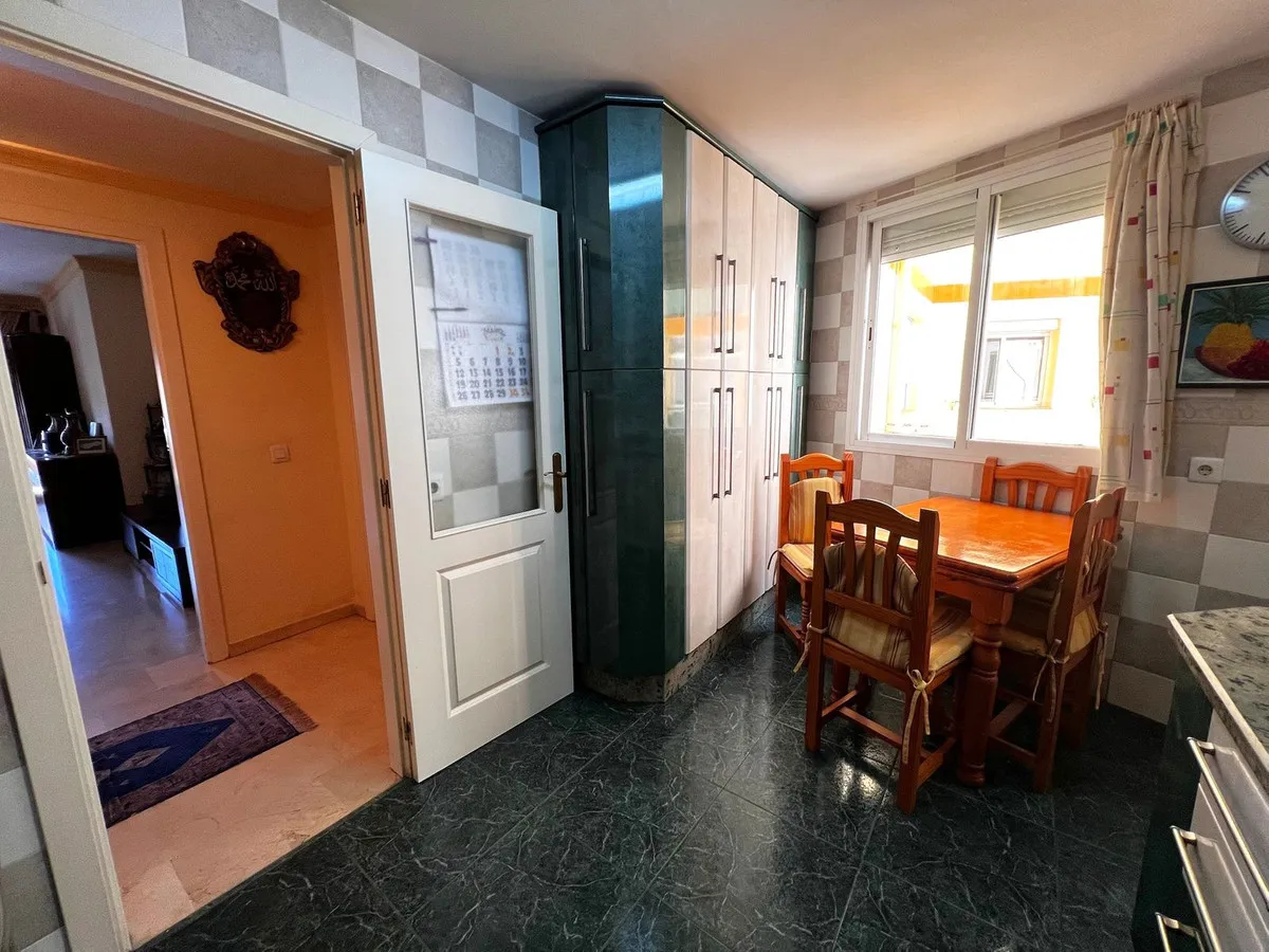 1c06da13-c759-4960-8f54-1216dd5e4828