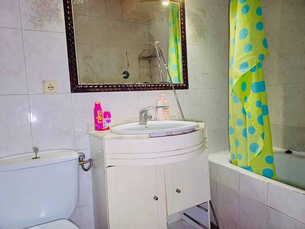 edf18102-e813-4d96-bd2d-4eb19a6ea074