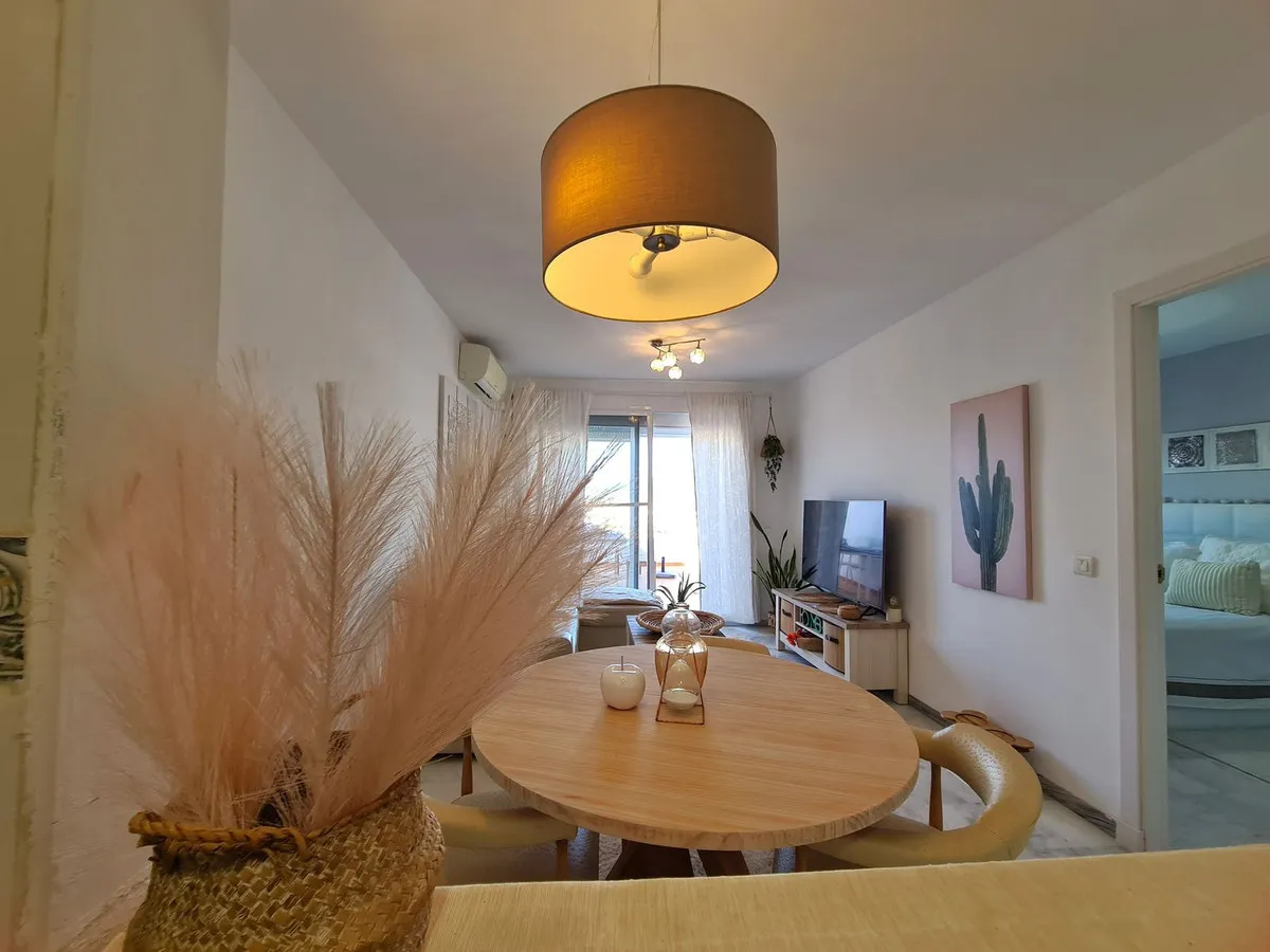 016b511e-0529-49ac-89c4-e46b142a788e