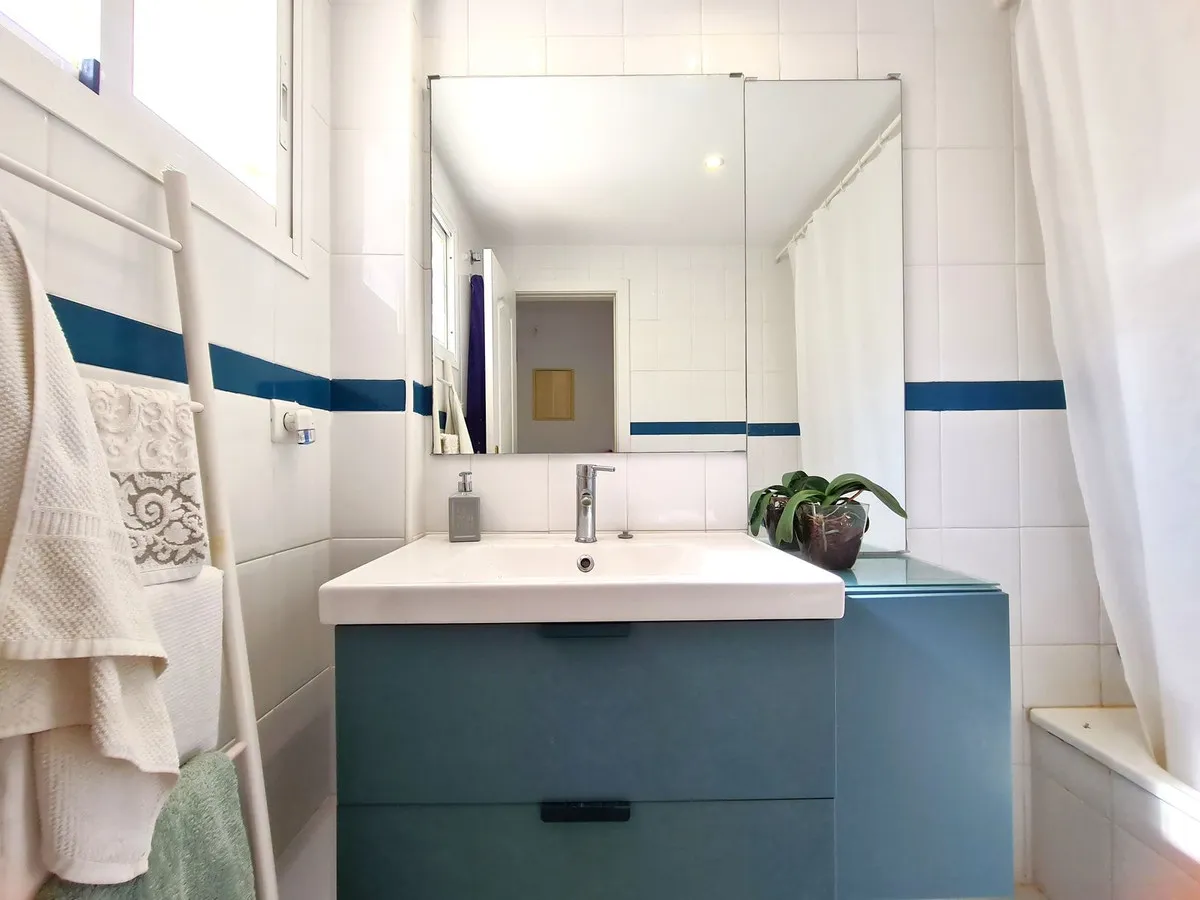 49da3112-34d9-4ffe-92b1-76fe2bf805cc