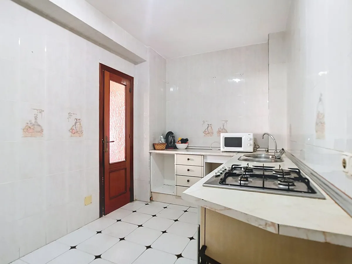 1d3935f1-ef9c-478b-9eb2-6526cbfc4ab2