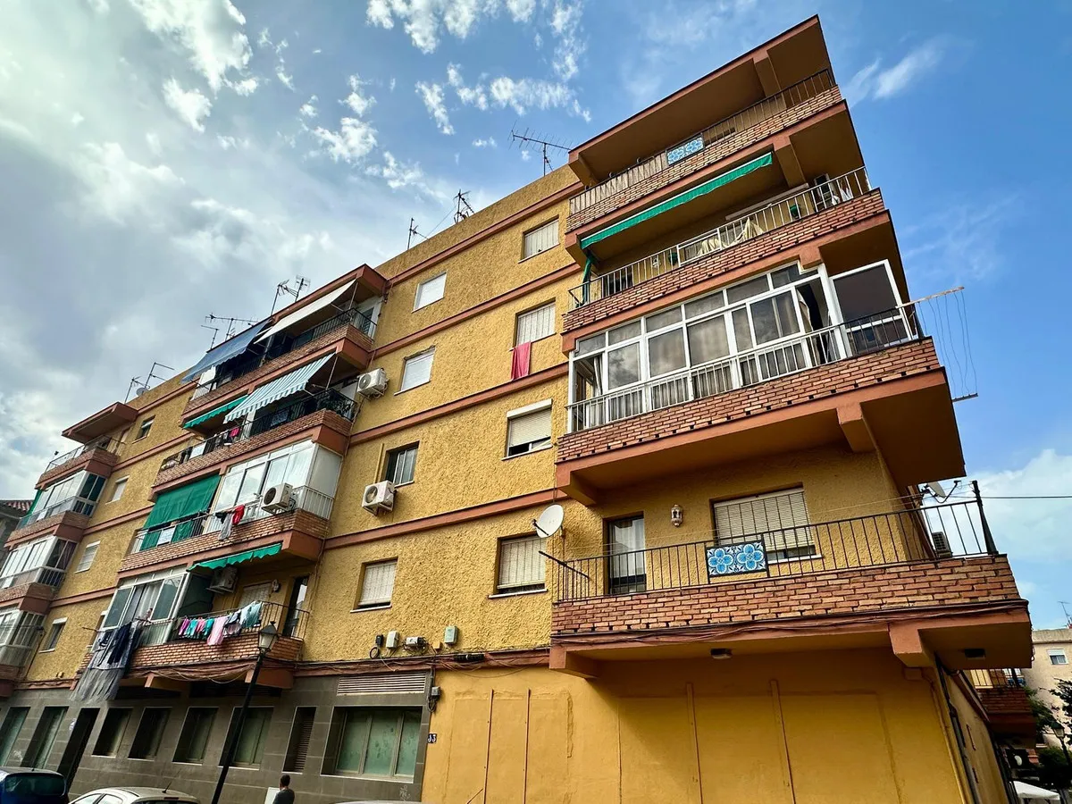 8a78ac09-7d26-4663-8402-7eb7128d0aa1