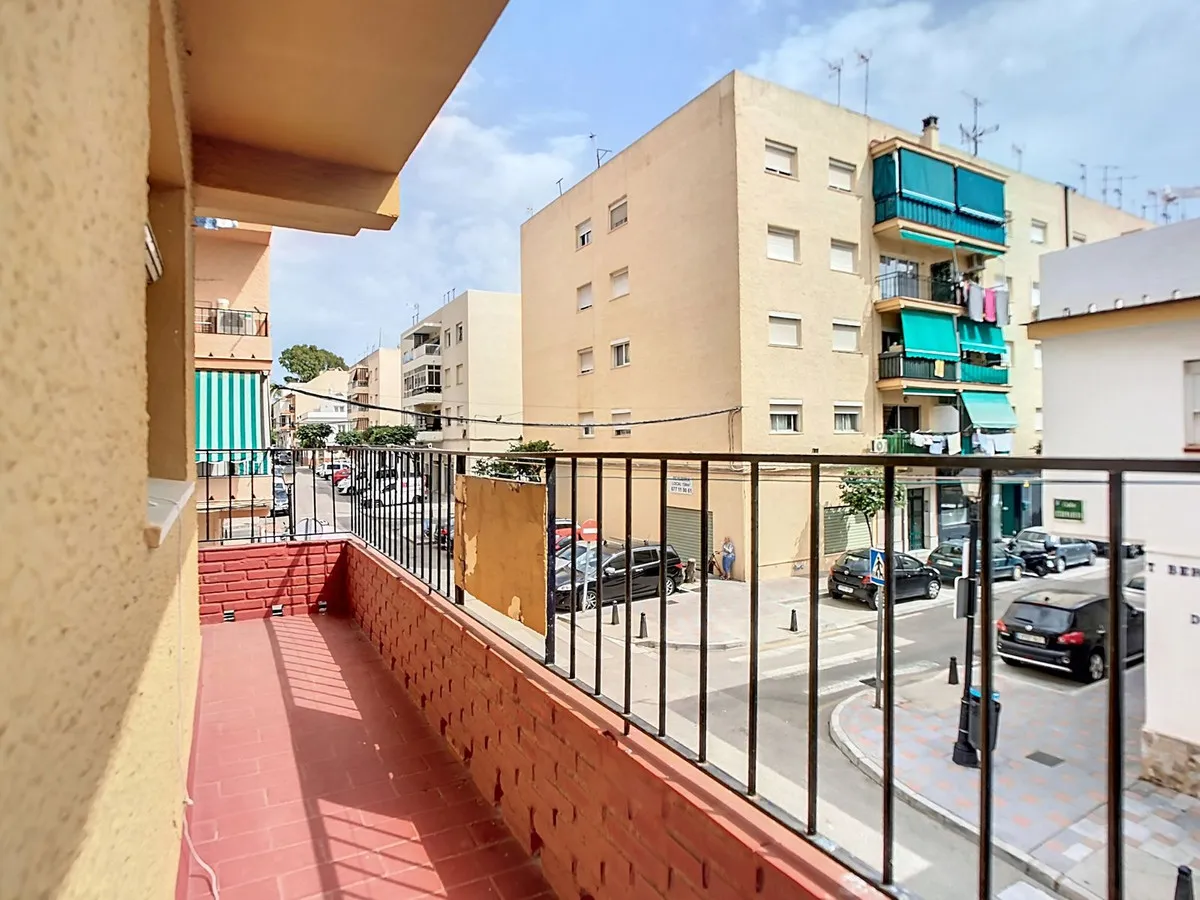 dc1140ef-9218-4dbb-8ac7-8e85842c8af0