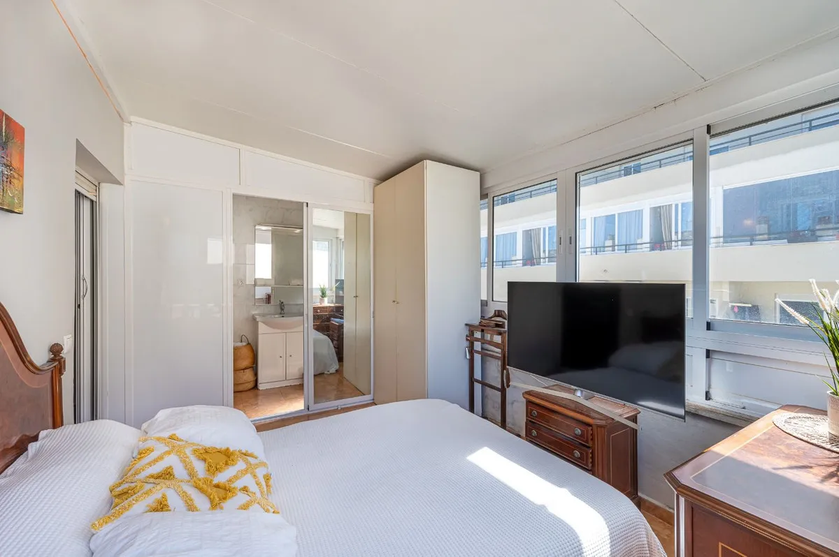 2b85c8a9-e487-4ec7-83a9-9e66c4add3fd