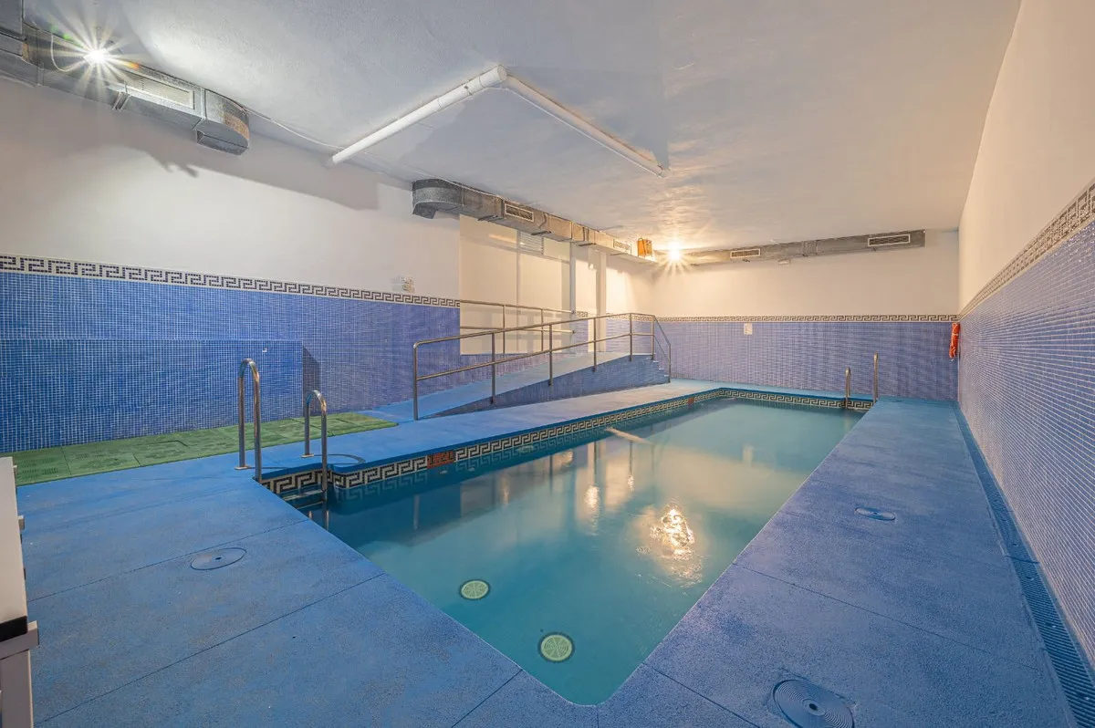 e41175f9-c9f8-4cbc-a97e-10d25b28c483