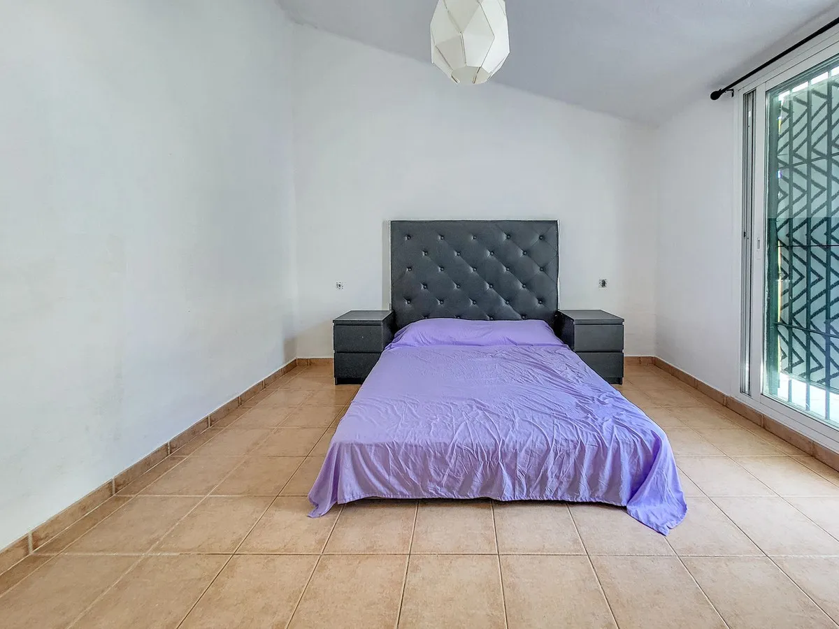 c1a1d8f0-ef58-4b85-93d8-c1f2a5eccbd6