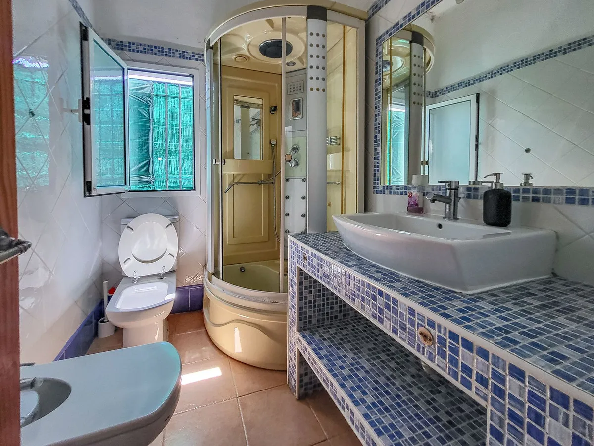 ed4fb12f-cf91-446f-853f-d2c3e8928b79