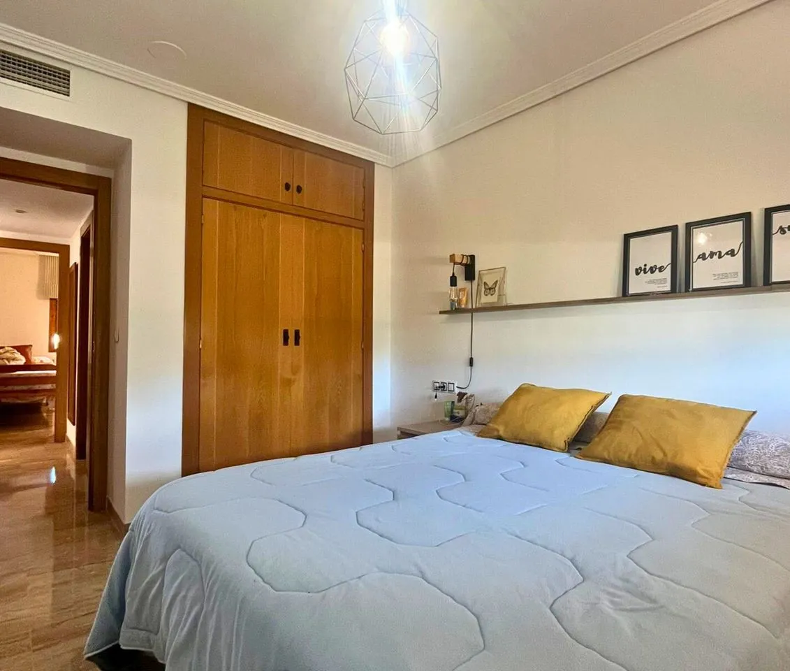 2ea601d4-9022-4e86-b4bd-aa17592b2752