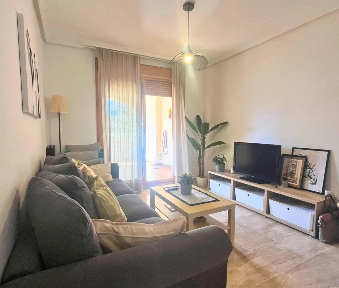 c8c21dde-2e55-43d0-b881-1900494ba06b