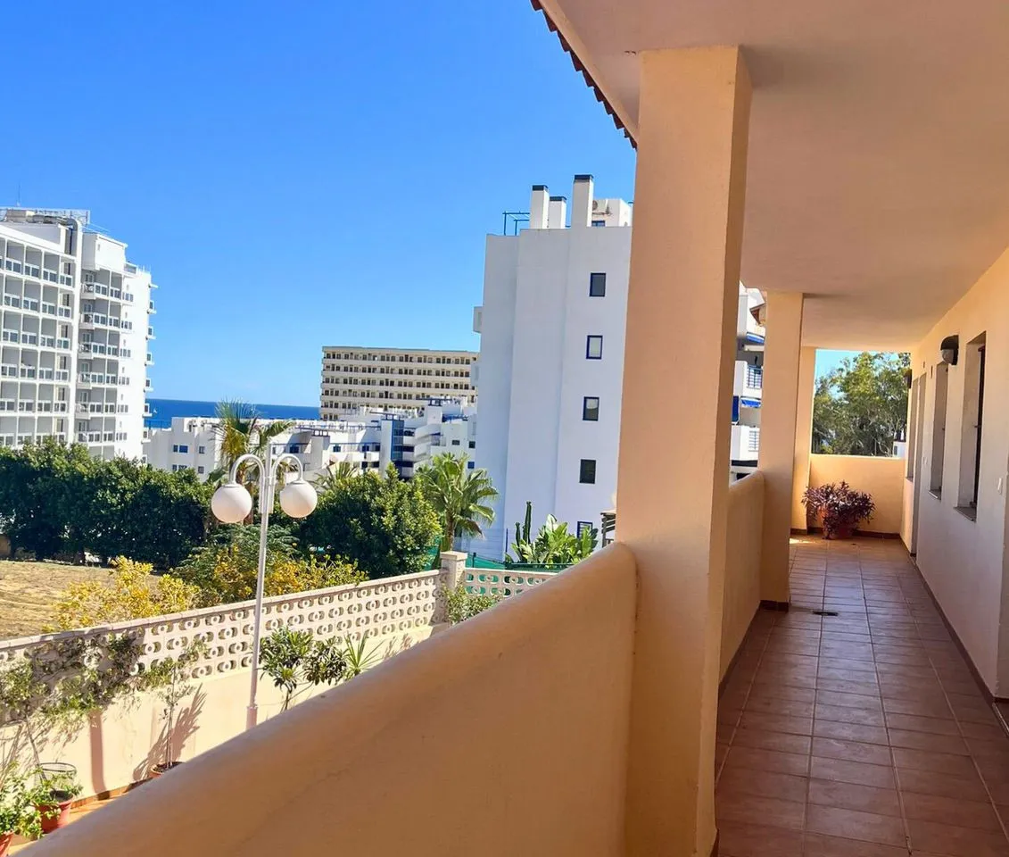 e1f9b17b-bcbd-4640-bb35-8143e97efd64